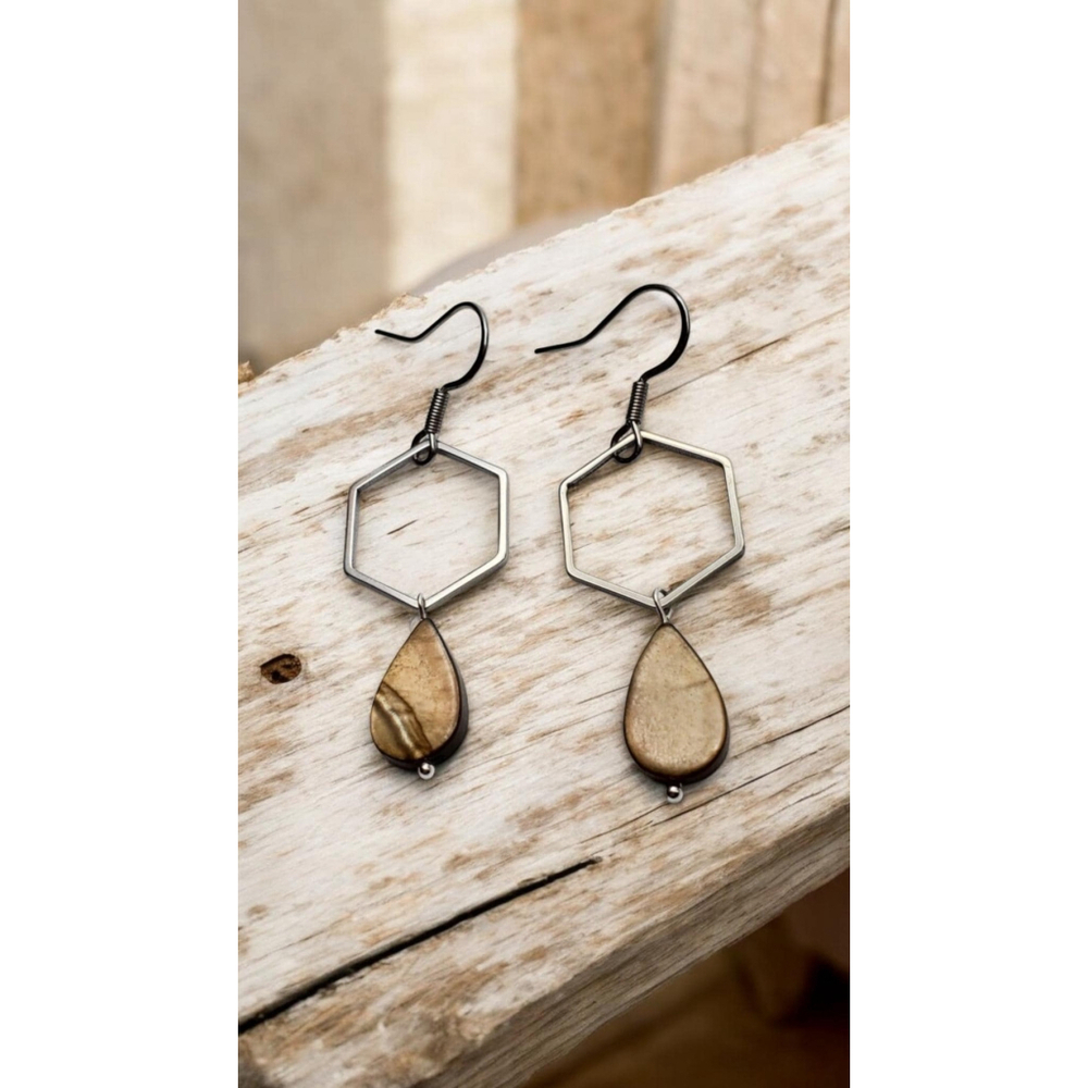 Modern Hexagon Earrings Brown Teardrop Shell Anti-Tarnish Stainless Steel Hooks